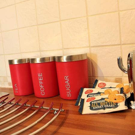 הינקלי Empire Serviced Apartments מראה חיצוני תמונה