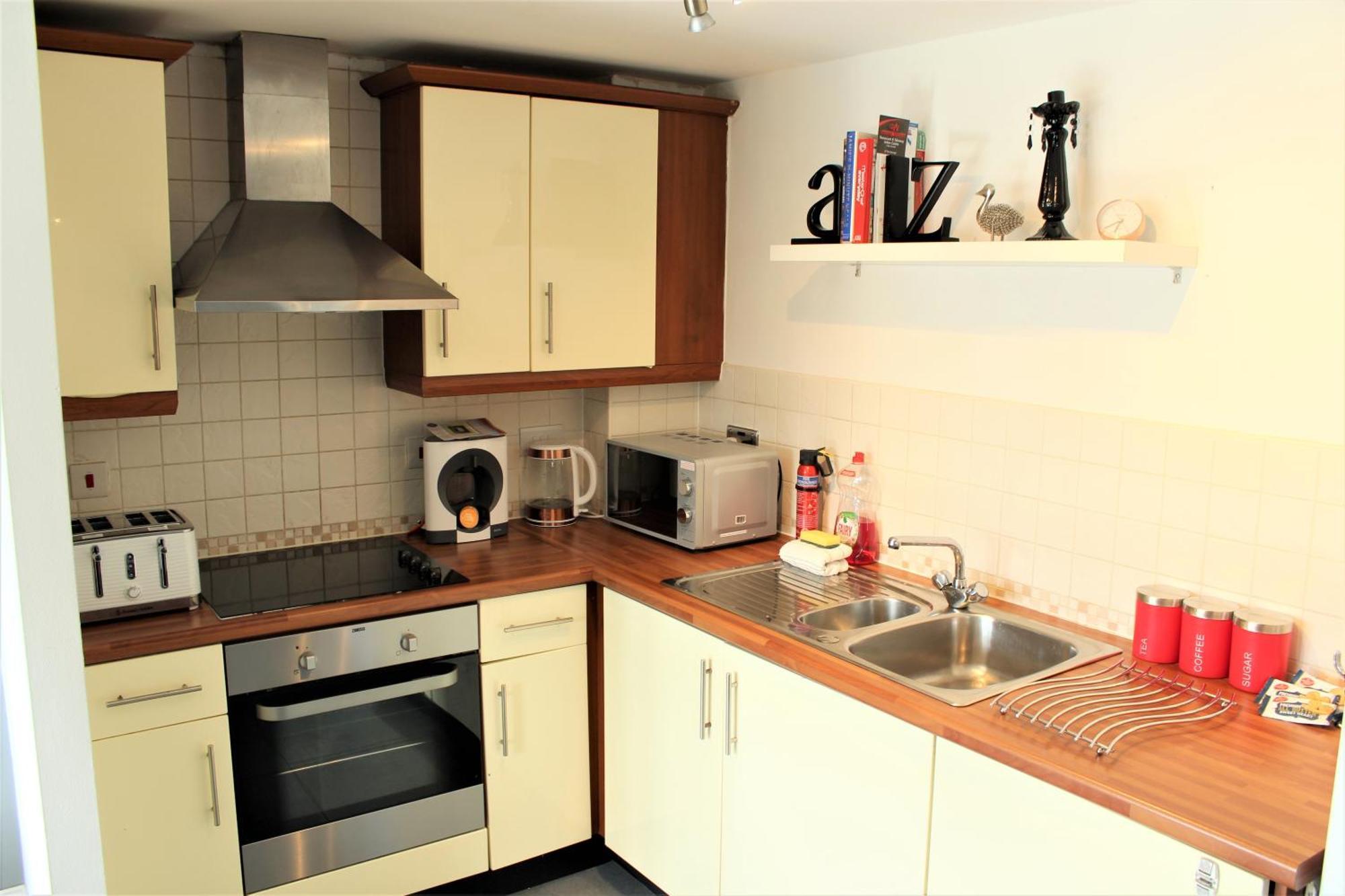 הינקלי Empire Serviced Apartments מראה חיצוני תמונה