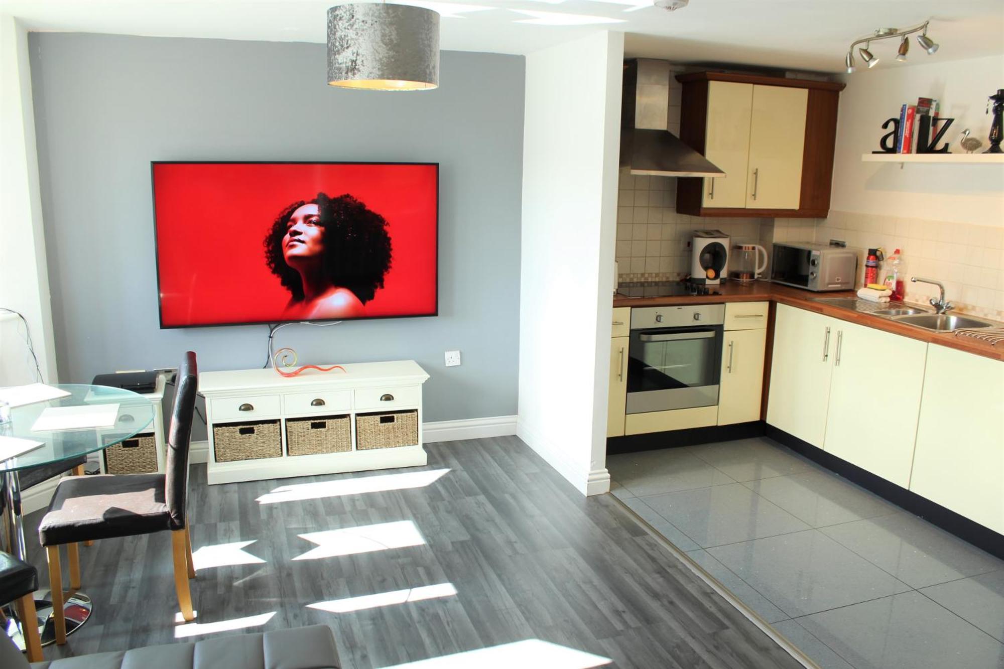 הינקלי Empire Serviced Apartments מראה חיצוני תמונה